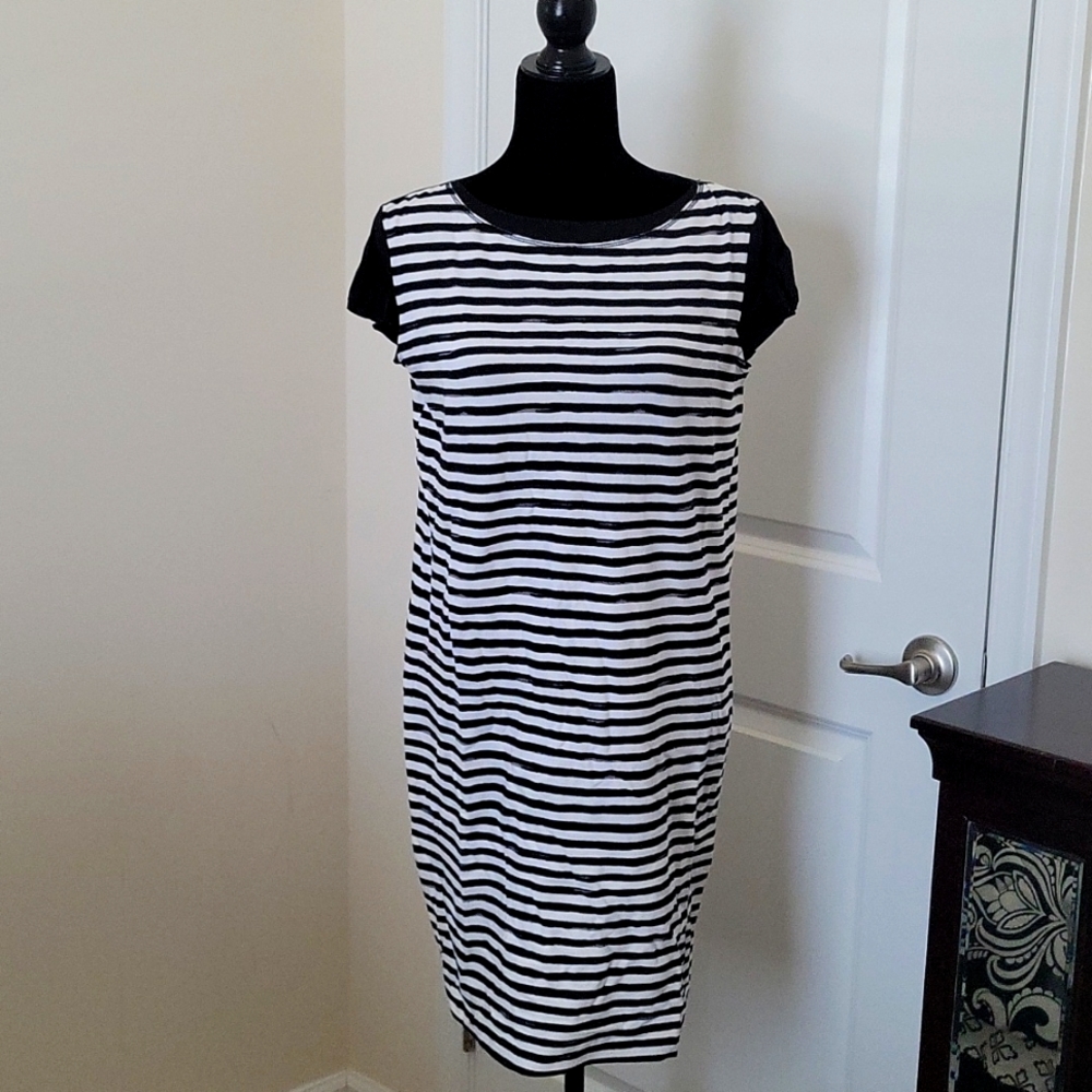 Women's Designer Short-sleeved Dress